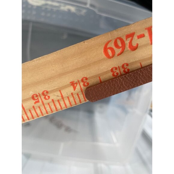 Pebbled Leather Skinny Belt M/L Brown Adjustable Brass Buckle Neutral Everday - Picture 3 of 6